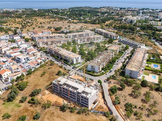 à venda Apartamento de alto padrão de 166 m2, Alvor, Faro
