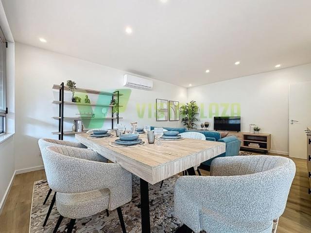à venda Apartamento de alto padrão de 176 m2, Bombeiros, Portimão, Faro