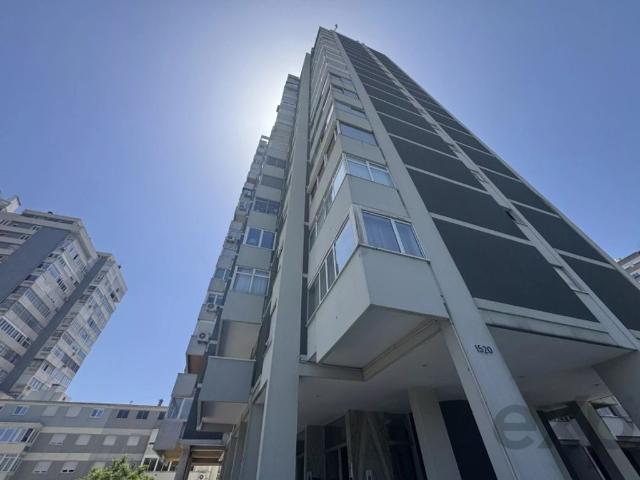 à venda Apartamento de alto padrão de 179 m2, Lisboa