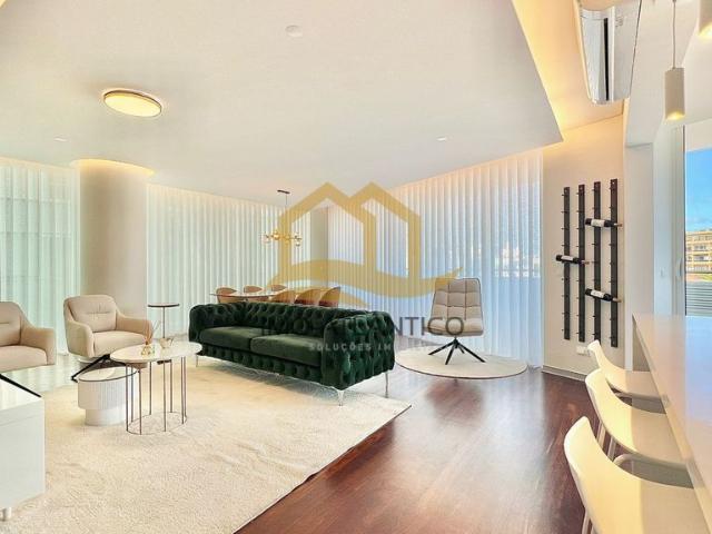 à venda Apartamento de alto padrão de 180 m2, Funchal, Madeira