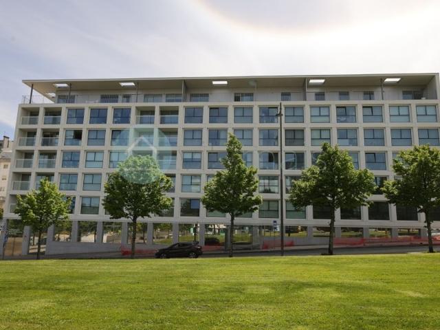 à venda Apartamento de alto padrão de 187 m2, Antas, Porto