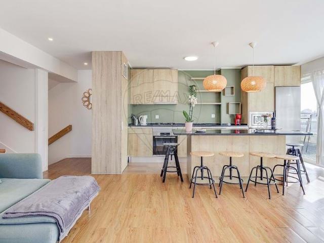 à venda Apartamento de alto padrão de 187 m2, Cascais e Estoril, Portugal