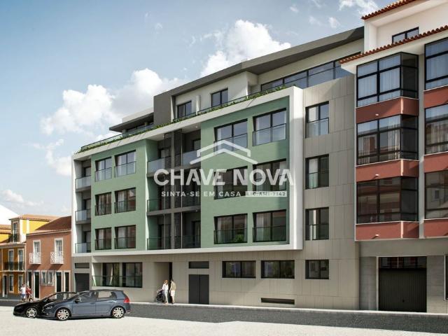 à venda Apartamento de alto padrão de 189 m2, Almada, Portugal