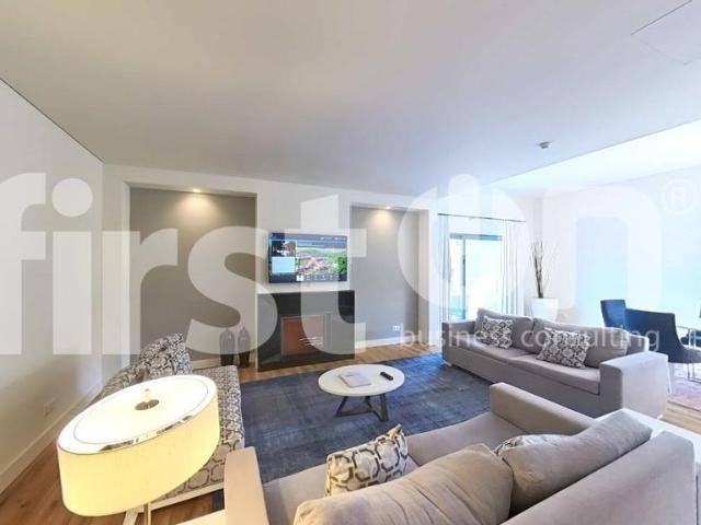 à venda Apartamento de alto padrão de 191 m2, Cascais e Estoril, Cascais, Lisboa