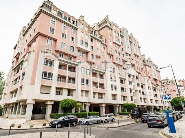 à venda Apartamento de alto padrão de 197 m2, Lisboa