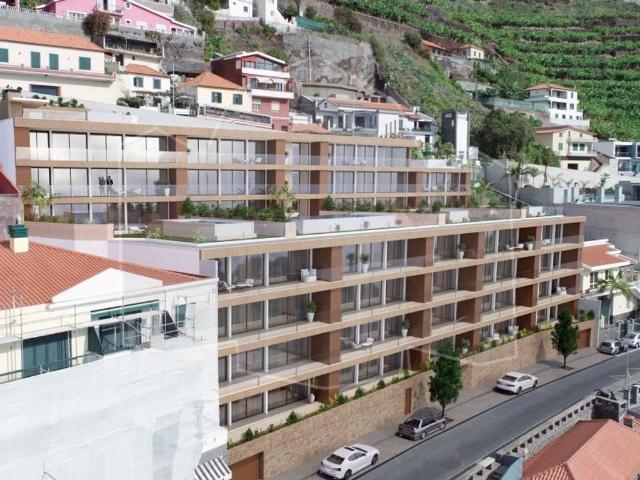 à venda Apartamento de alto padrão de 194 m2, Câmara de Lobos, Portugal