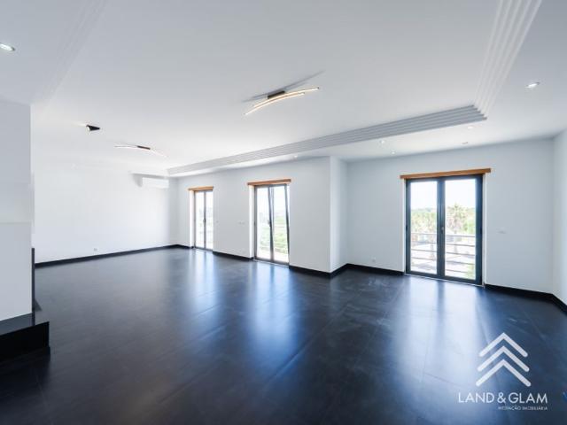 à venda Apartamento de alto padrão de 198 m2, Mafra, Portugal