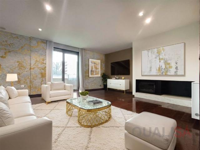 à venda Apartamento de alto padrão de 199 m2, Piscinas Municipal, Braga