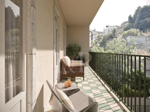 à venda Apartamento de alto padrão de 101 m2, Centro Coracao de Jesus, Lisboa