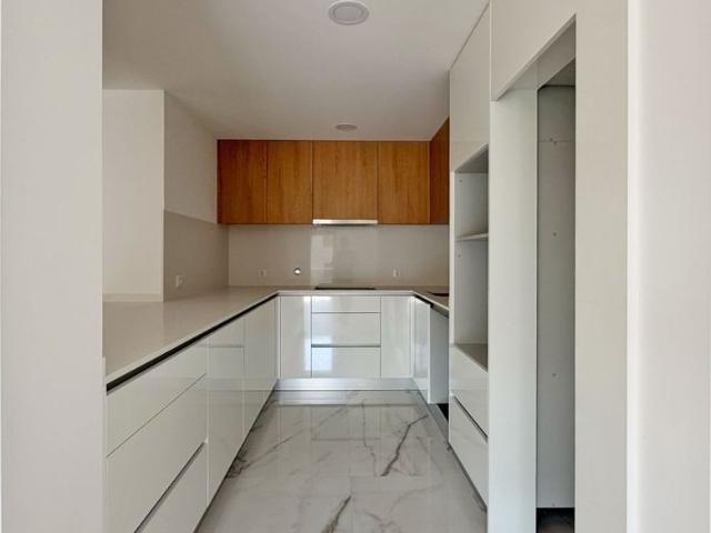 à venda Apartamento de alto padrão de 110 m2, Braga, Portugal