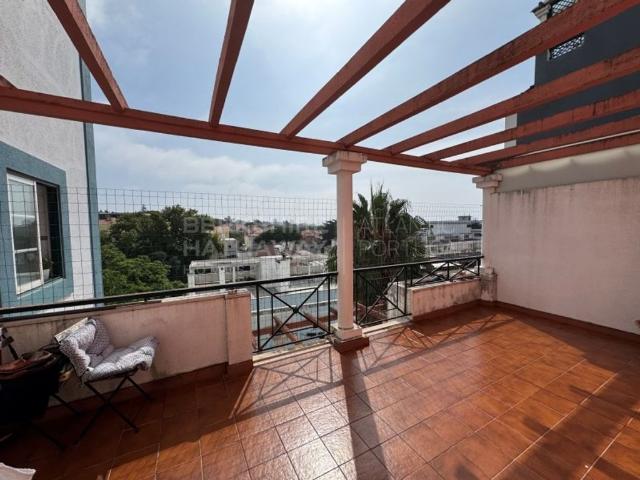 à venda Apartamento de alto padrão de 110 m2, Cascais, Lisboa