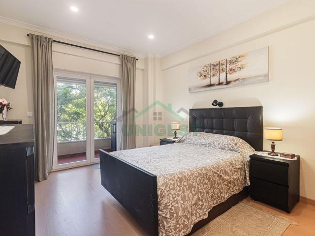 à venda Apartamento de alto padrão de 117 m2, Loures, Lisboa