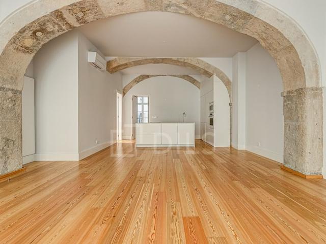 à venda Apartamento de alto padrão de 114 m2, Chiado Encarnacao, Lisboa