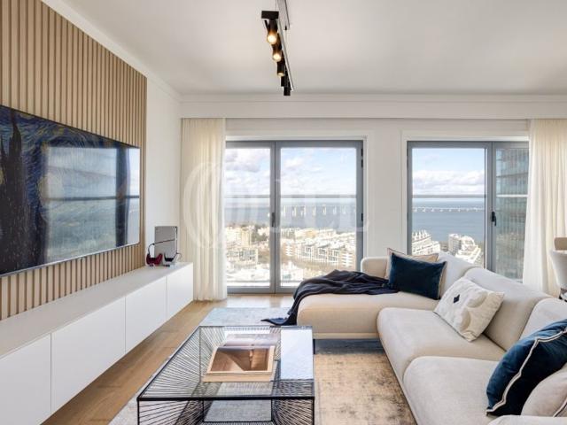à venda Apartamento de alto padrão de 114 m2, Parque das Nacoes, Lisboa