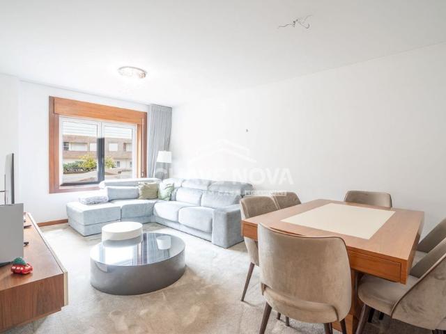 à venda Apartamento de alto padrão de 115 m2, Vila Nova de Gaia, Portugal