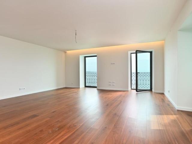 à venda Apartamento de alto padrão de 116 m2, Oeiras, Portugal