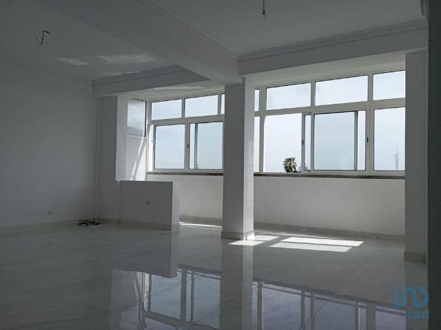 à venda Apartamento de alto padrão de 119 m2, Cascais, Portugal