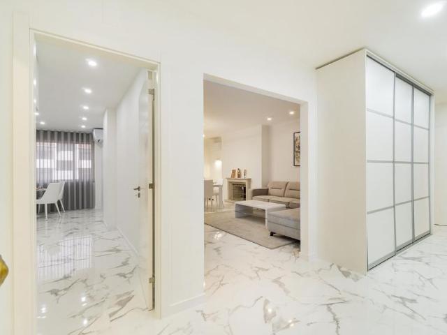 à venda Apartamento de alto padrão de 123 m2, Cascais, Lisboa