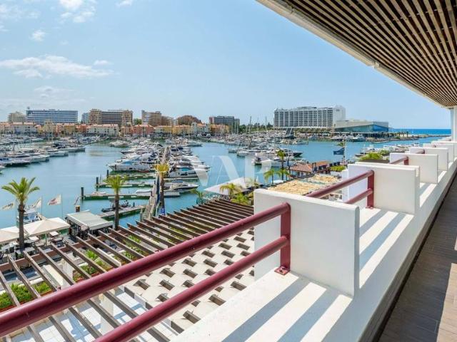 à venda Apartamento de alto padrão de 121 m2, Vilamoura, Faro