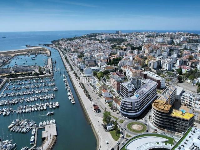 à venda Apartamento de alto padrão de 121 m2, Marina de Lagos, Lagos, Faro