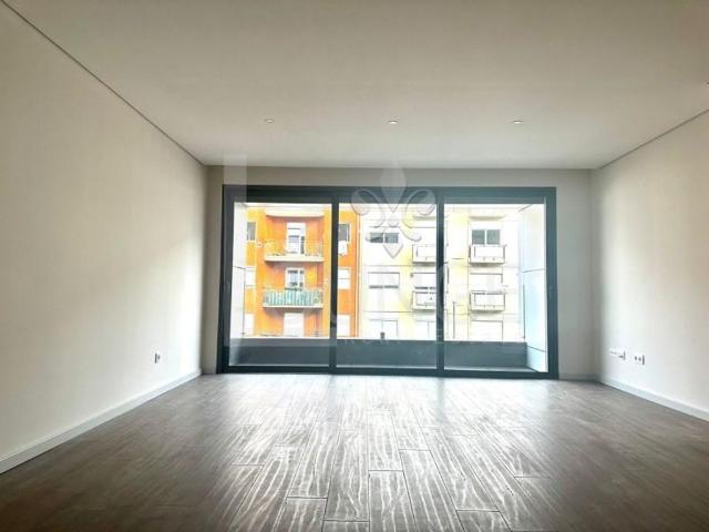 à venda Luxuoso apartamento de 124 m2, Boavista Cedofeita, Porto