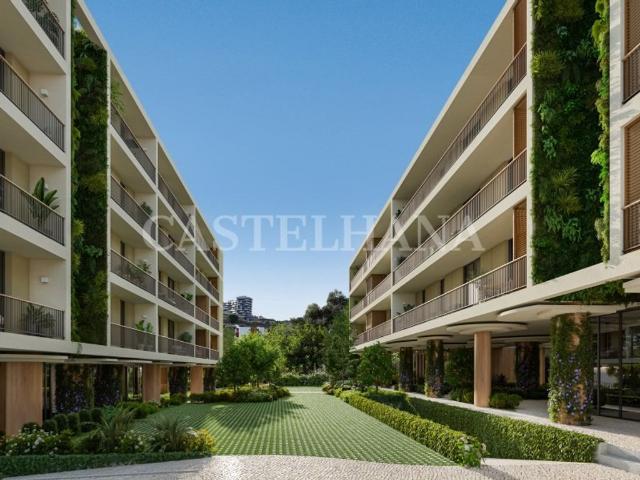 à venda Apartamento de alto padrão de 126 m2, Carnaxide, Oeiras, Lisboa