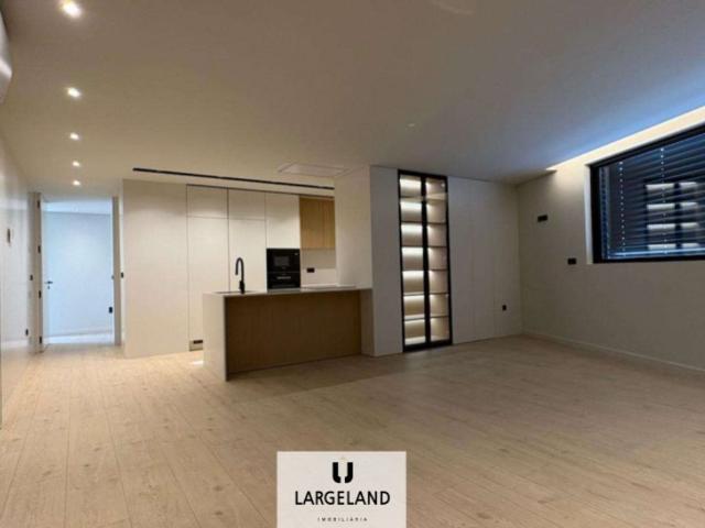 à venda Apartamento de alto padrão de 128 m2, Gondomar, Porto