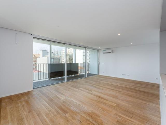 à venda Apartamento de alto padrão de 133 m2, Matosinhos, Portugal