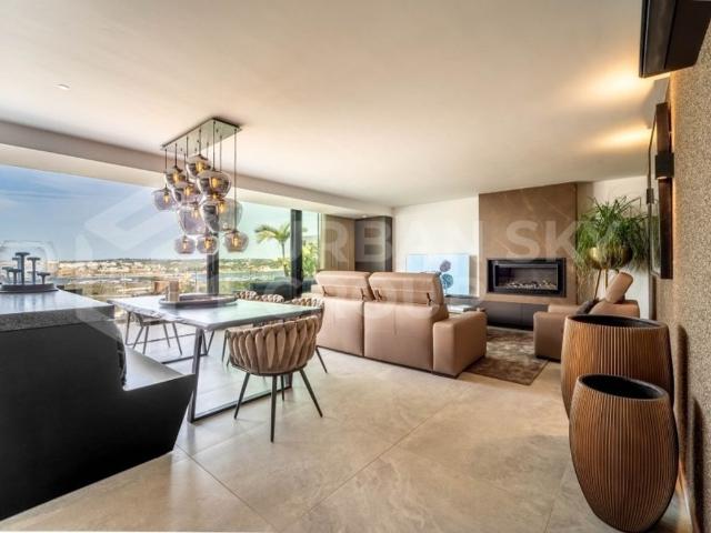 à venda Apartamento de alto padrão de 133 m2, Portimão, Portugal