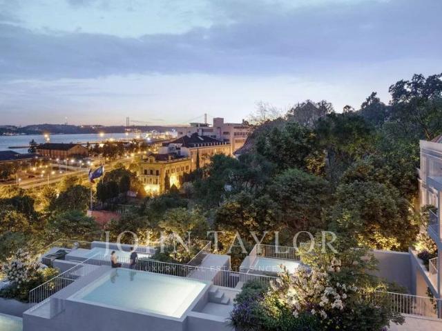 à venda Apartamento de alto padrão de 132 m2, Carnide, Portugal
