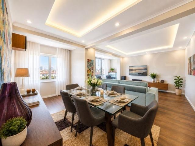 à venda Apartamento de alto padrão de 134 m2, Oeiras, Lisboa