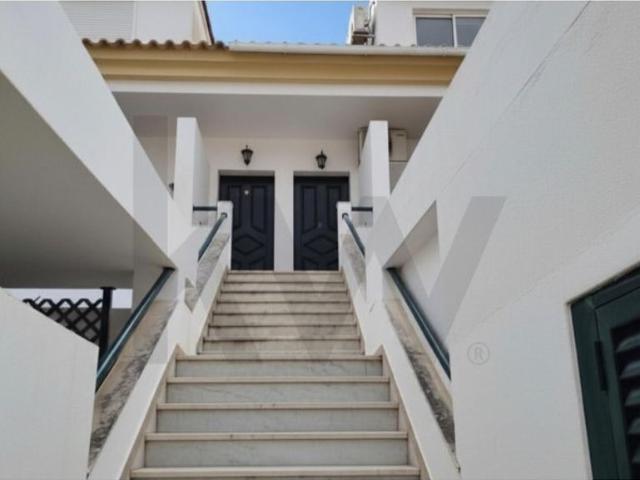 à venda Apartamento de alto padrão de 136 m2, Albufeira, Faro
