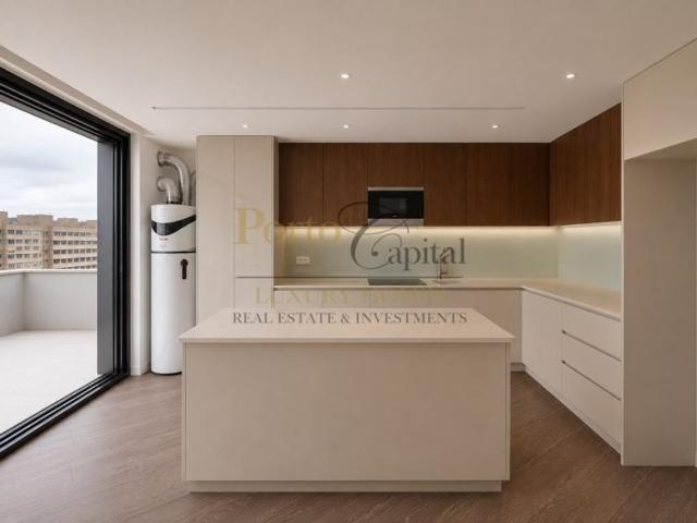 à venda Apartamento de alto padrão de 138 m2, Matosinhos, Porto