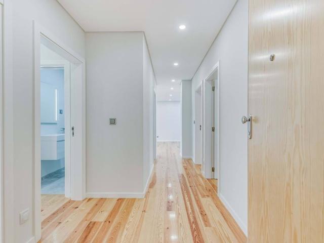 à venda Apartamento de alto padrão de 139 m2, Cascais e Estoril, Portugal