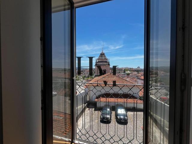à venda Apartamento de alto padrão de 243 m2, Leiria