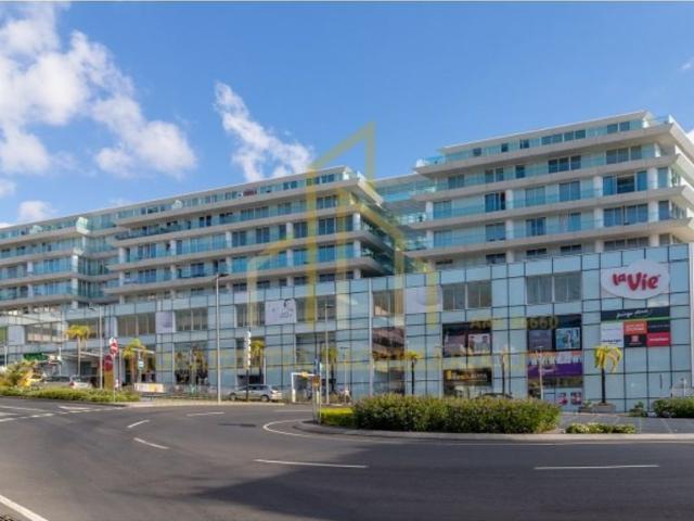à venda Apartamento de alto padrão de 241 m2, Funchal, Madeira