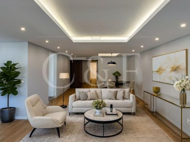 à venda Luxuoso apartamento de 242 m2, Cascais, Portugal