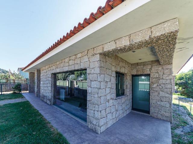 Prestigiosa casa de 244 m² à venda Santa Maria da Feira, Portugal
