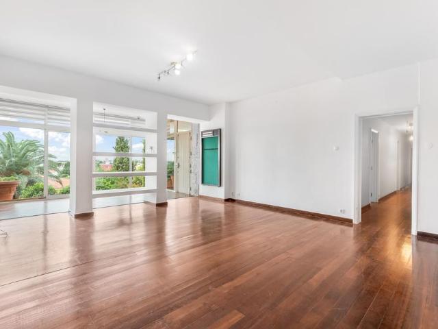 à venda Apartamento de alto padrão de 260 m2, Cascais, Lisboa