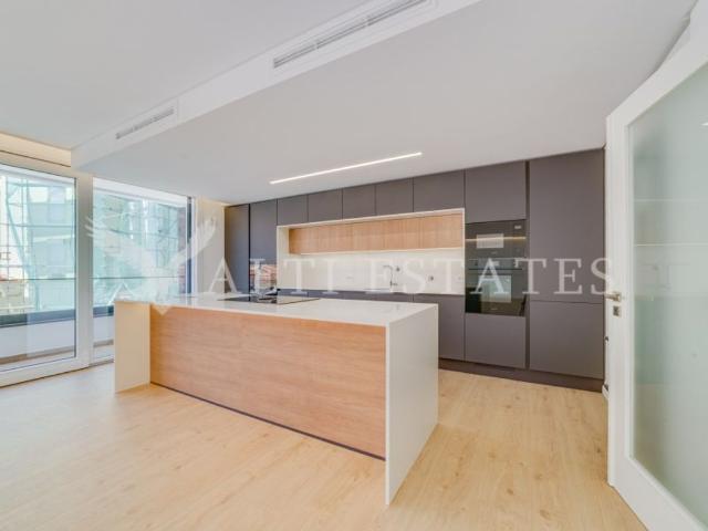 à venda Apartamento de alto padrão de 274 m2, Parede, Cascais e Estoril, Cascais, Lisboa