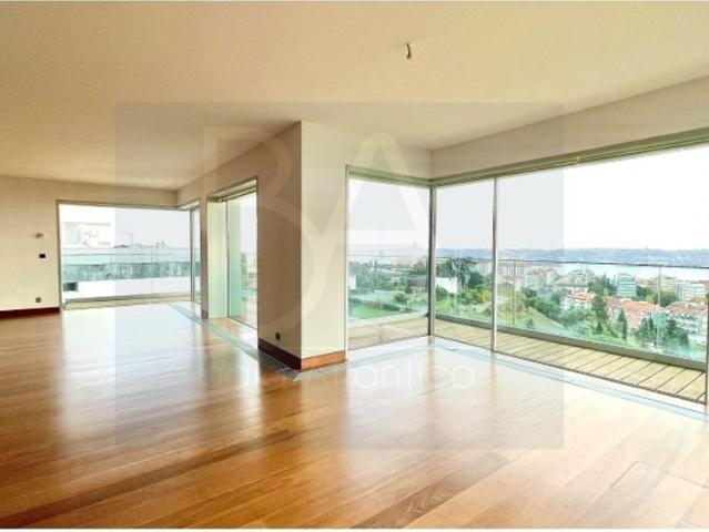 à venda Apartamento de alto padrão de 276 m2, Restelo Sao Francisco Xavier, Lisboa