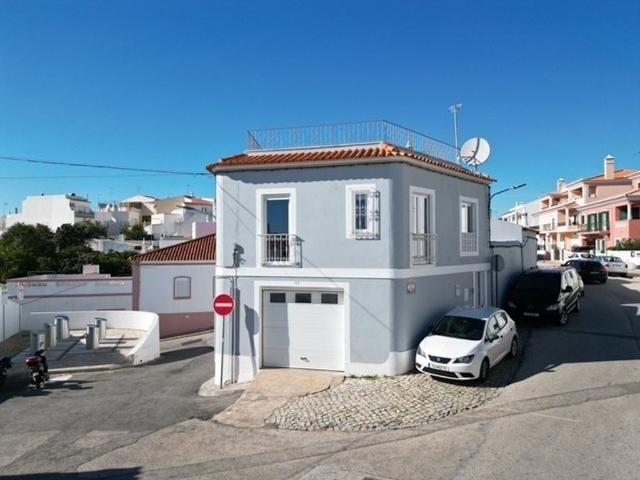 à venda Apartamento de alto padrão de 200 m2, Estômbar e Parchal, Lagoa, Faro