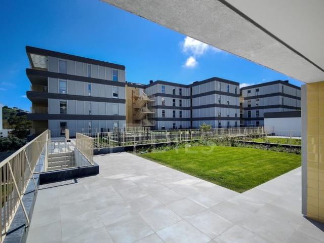 à venda Apartamento de alto padrão de 207 m2, Centro Carnaxide, Oeiras, Lisboa