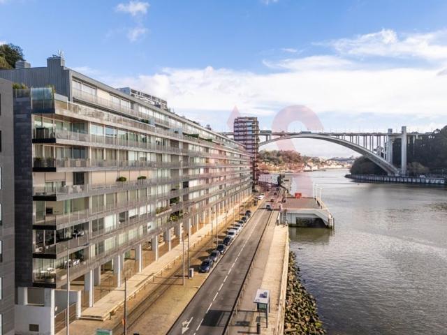 à venda Apartamento de alto padrão de 204 m2, Porto