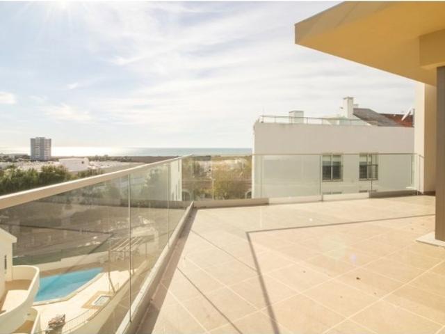 à venda Apartamento de alto padrão de 210 m2, Alvor, Portimão, Faro