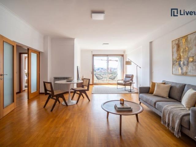 à venda Apartamento de alto padrão de 210 m2, Porto