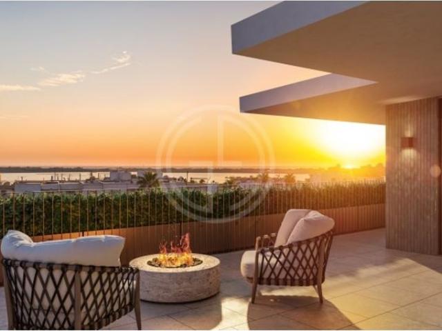 à venda Apartamento de alto padrão de 214 m2, Tavira, Portugal