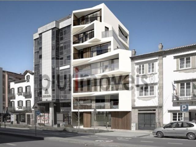 à venda Apartamento de alto padrão de 218 m2, Avenida Dr Lourenco Peixinho, Aveiro