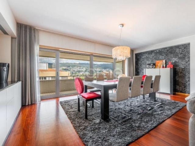 à venda Apartamento de alto padrão de 229 m2, Braga