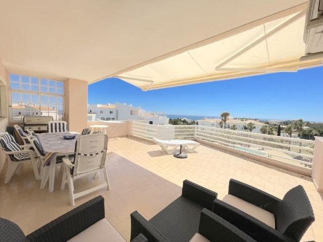 à venda Apartamento de alto padrão de 232 m2, Praia do Vau, Portimão, Faro